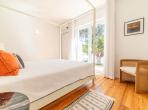 Luxury 4 bedroom holiday villa with private pool in Lisbon & coast Portugal (PV3022)