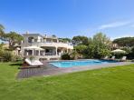 Luxury 6 bedroom holiday villa with private pool in Algarve Portugal (PORTU141PV)