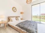 Luxury 4 bedroom holiday villa with private pool in Lisbon & coast Portugal (PV3023)
