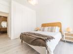 Luxury 4 bedroom holiday villa with private pool in Lisbon & coast Portugal (PV3023)