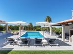 Luxury 6 bedroom holiday villa with private pool in Algarve Portugal (PV3025)