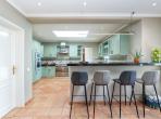 Luxury 6 bedroom holiday villa with private pool in Algarve Portugal (PV3025)