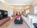 Luxury 6 bedroom holiday villa with private pool in Algarve Portugal (PV3025)