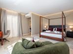 Luxury 6 bedroom holiday villa with private pool in Algarve Portugal (PV3025)