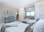 Luxury 6 bedroom holiday villa with private pool in Algarve Portugal (PV3025)
