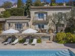Luxury 4 bedroom holiday villa with private pool in Cote d'Azur France (PV3026)