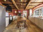 Luxury 4 bedroom holiday villa with private pool in Cote d'Azur France (PV3026)
