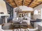 Luxury 4 bedroom holiday villa with private pool in Cote d'Azur France (PV3026)