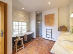 Luxury 4 bedroom holiday villa with private pool in Cote d'Azur France (PV3026)