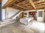 Luxury 4 bedroom holiday villa with private pool in Cote d'Azur France (PV3026)