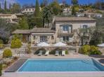 Luxury 4 bedroom holiday villa with private pool in Cote d'Azur France (PV3026)