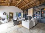 Luxury 4 bedroom holiday villa with private pool in Cote d'Azur France (PV3026)