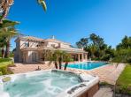 Luxury 6 bedroom holiday villa with private pool in Algarve Portugal (PV3027)