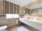 Luxury 6 bedroom holiday villa with private pool in Algarve Portugal (PV3027)