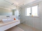 Luxury 6 bedroom holiday villa with private pool in Algarve Portugal (PV3027)