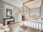 Magnificent XVIth century château. Saltwater pool. Walking distance to shops etc. 6 bedrooms to sleep 12 guests (UZES118GN)
