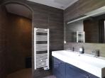 Contemporary villa with exotic garden, pool and jacuzzi. 5 bedrooms to sleep 11 (MONT194GN)