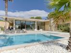 Luxury Villa with Indoor & Outdoor Pools near Montpellier. 6 bedrooms to sleep 12 (MONT193GN)