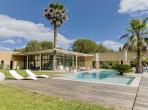 Luxury Villa with Indoor & Outdoor Pools near Montpellier. 6 bedrooms to sleep 12 (MONT193GN)