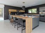 Luxury Villa with Indoor & Outdoor Pools near Montpellier. 6 bedrooms to sleep 12 (MONT193GN)
