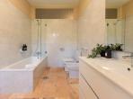 Luxury 5 bedroom holiday villa with private pool in Douro Valley Portugal (PV2849)