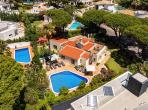 Luxury 4 bedroom holiday villa with private pool in Algarve Portugal (PV3029)