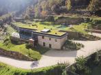 Luxury 5 bedroom holiday villa with private pool in Douro Valley Portugal (PV3030)