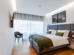 Luxury 5 bedroom holiday villa with private pool in Douro Valley Portugal (PV3030)