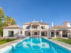 Luxury 5 bedroom holiday villa with private pool in Algarve Portugal (PV3031)
