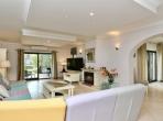 Luxury 4 bedroom holiday villa with private pool in Algarve Portugal (PV1154)