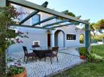 Luxury 4 bedroom holiday villa with private pool in Algarve Portugal (PV1154)