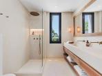 Luxury 6 bedroom holiday villa with private pool in Costa del Sol Spain (PV3033)