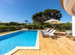 Luxury 4 bedroom holiday villa with private pool in Algarve Portugal (PV3035)
