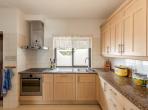 Luxury 4 bedroom holiday villa with private pool in Algarve Portugal (PV3035)