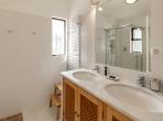 Luxury 4 bedroom holiday villa with private pool in Algarve Portugal (PV3035)