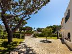 Luxury 4 bedroom holiday villa with private pool in Algarve Portugal (PV3035)