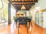 Luxury 5 bedroom holiday villa with private pool in Lisbon & coast Portugal (PV3036)