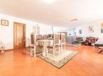 Luxury 5 bedroom holiday villa with private pool in Lisbon & coast Portugal (PV3036)