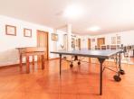Luxury 5 bedroom holiday villa with private pool in Lisbon & coast Portugal (PV3036)