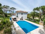 Luxury 4 bedroom holiday villa with private pool in Algarve Portugal (PV3037)