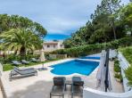 Luxury 4 bedroom holiday villa with private pool in Algarve Portugal (PV3037)