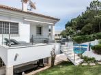 Luxury 4 bedroom holiday villa with private pool in Algarve Portugal (PV3037)
