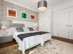 Luxury 4 bedroom holiday villa with private pool in Algarve Portugal (PV3037)