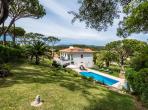 Luxury 4 bedroom holiday villa with private pool in Algarve Portugal (PV3037)