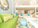 Luxury 3 bedroom holiday villa with private pool in Lisbon & coast Portugal (PV3039)