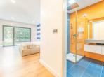Luxury 3 bedroom holiday villa with private pool in Lisbon & coast Portugal (PV3039)