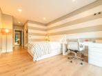 Luxury 3 bedroom holiday villa with private pool in Lisbon & coast Portugal (PV3039)