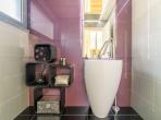 Luxury 3 bedroom holiday villa with private pool in Lisbon & coast Portugal (PV3039)