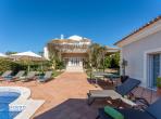 Luxury 5 bedroom holiday villa with private pool in Algarve Portugal (PV3038)