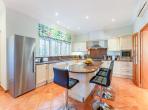 Luxury 5 bedroom holiday villa with private pool in Algarve Portugal (PV3038)